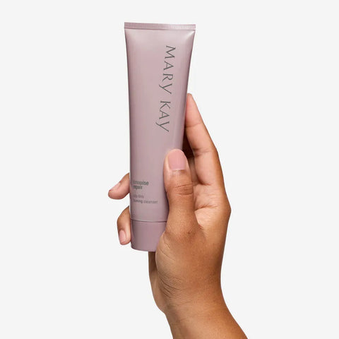 TimeWise Repair® Volu-Firm® Foaming Cleanser